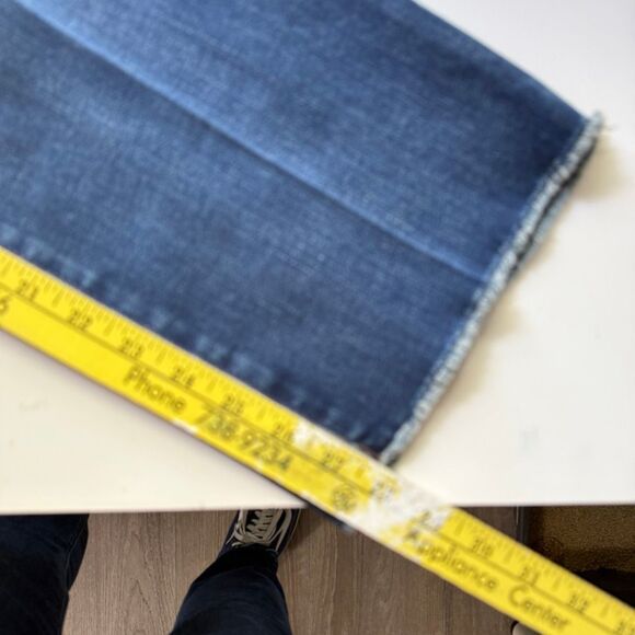 Chico's High Rise, Wide Leg, Raw Edge Hem, Size 8 - Picture 6 of 12